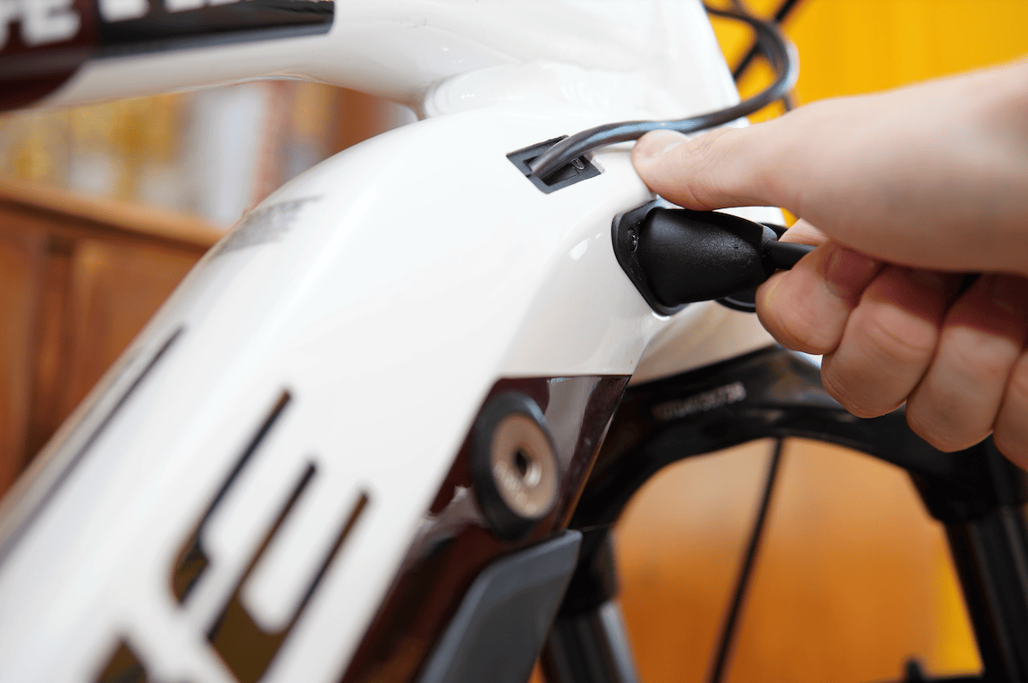 Cómo cargar la batería de una bicicleta eléctrica de forma eficiente