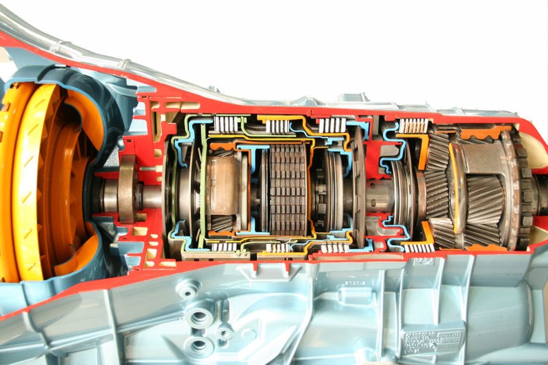 ¿Cuál es el nombre de la transmisión automática?