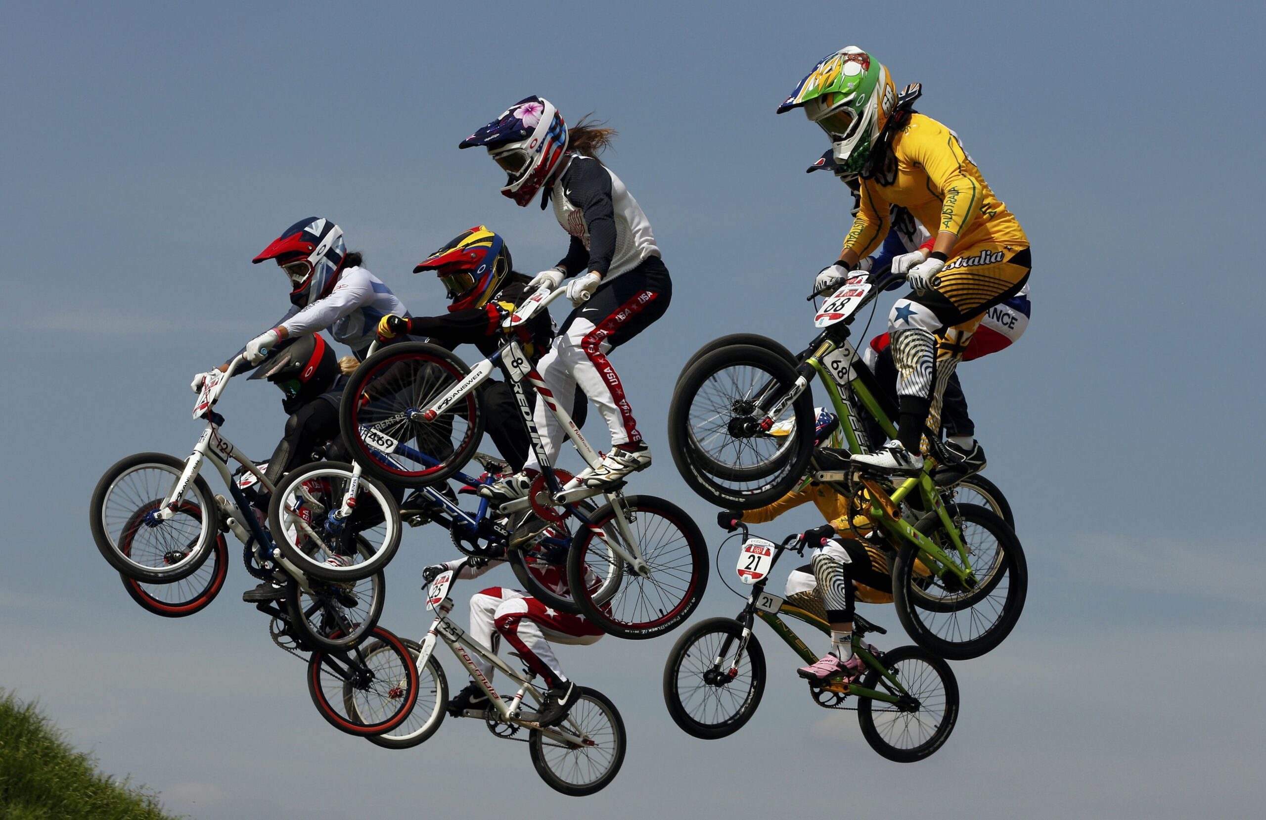 Cuál fue la primera bicicleta de BMX y cómo revolucionó el deporte