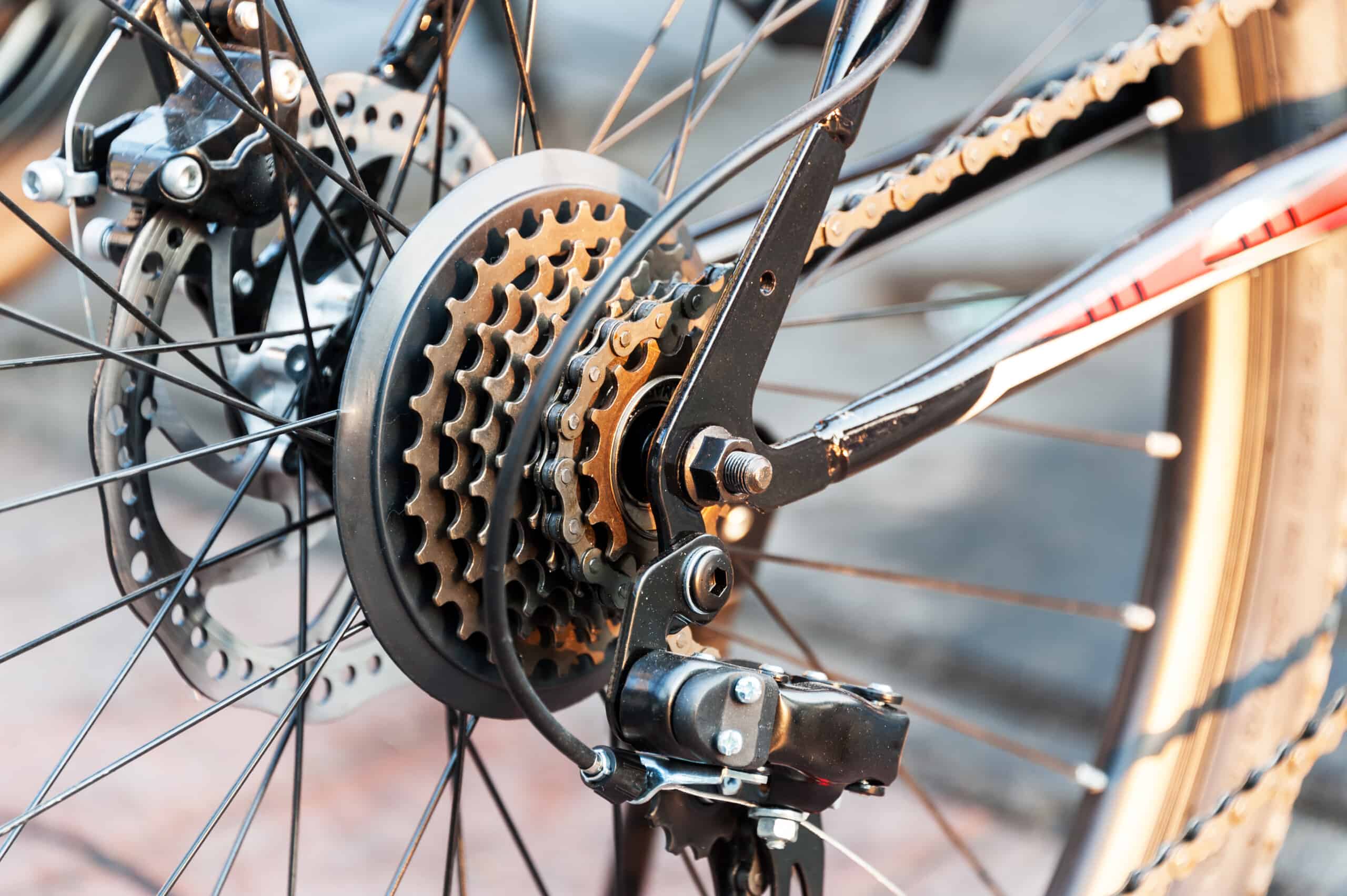 ¿Cuándo es el momento adecuado para cambiar la transmisión de tu bicicleta?
