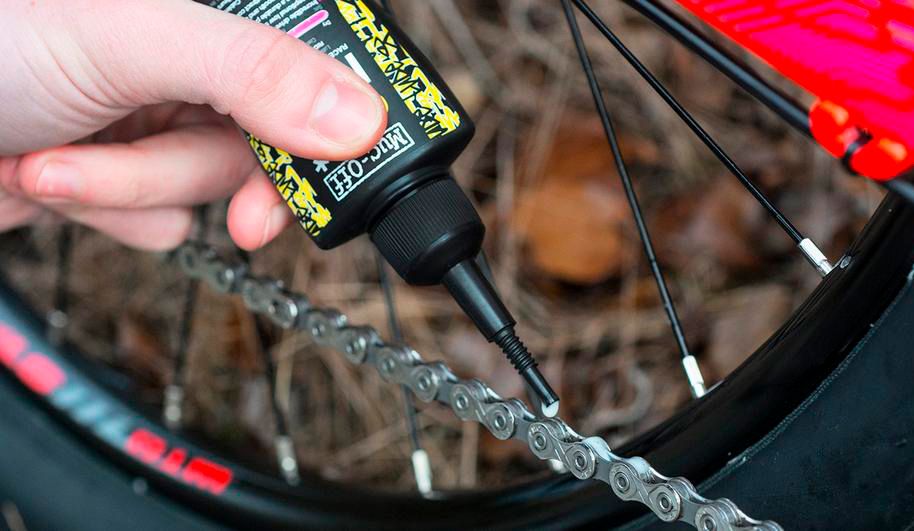 Cuándo debes engrasar la cadena de tu bicicleta