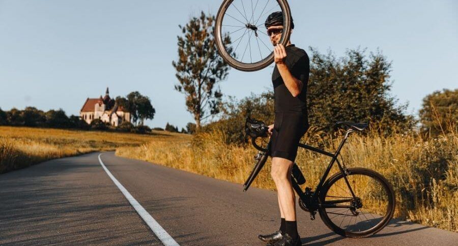 ¿Cuándo es el momento adecuado para cambiar las ruedas de la bicicleta?