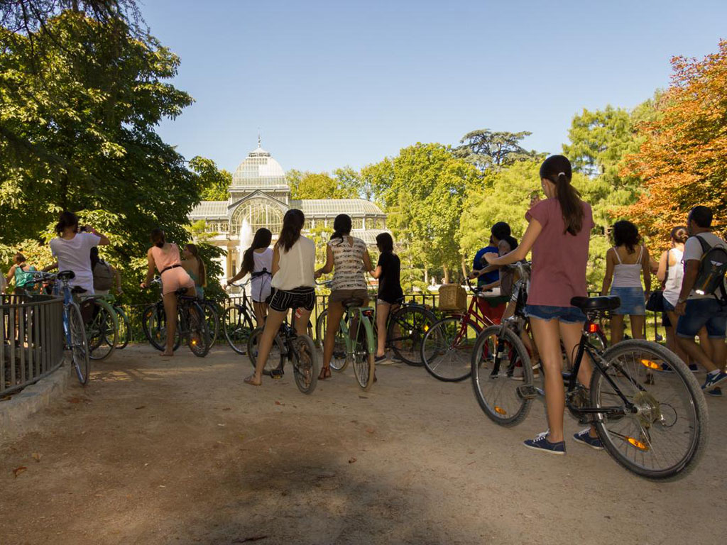 Descubre los increíbles tours en bicicleta por Madrid