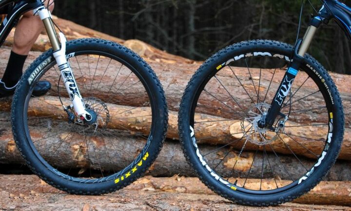 diferencias notables entre las ruedas de bicicletas de montana y de carretera