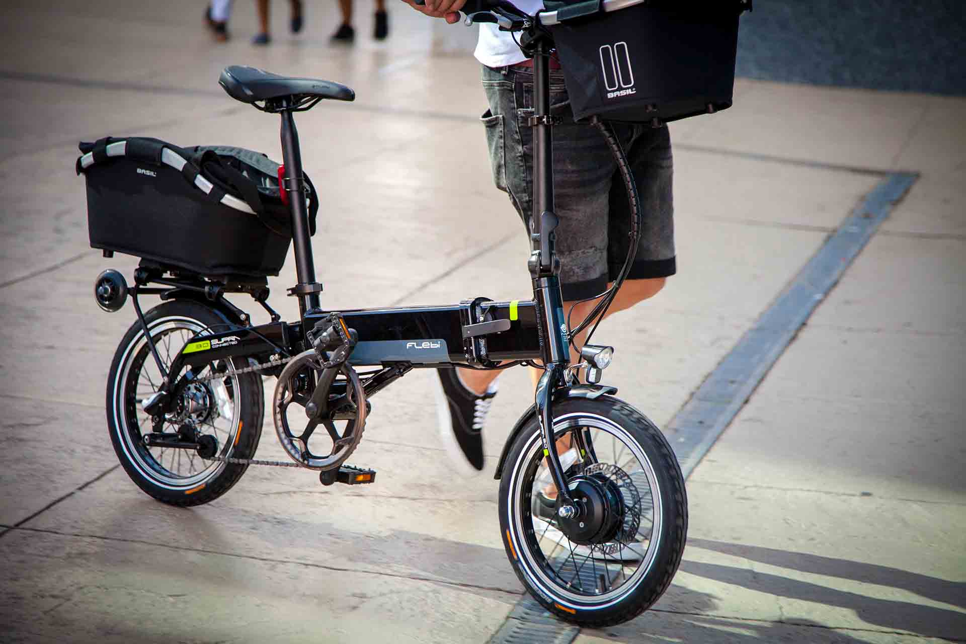 Qué es una bicicleta de pedaleo asistido y cómo funciona