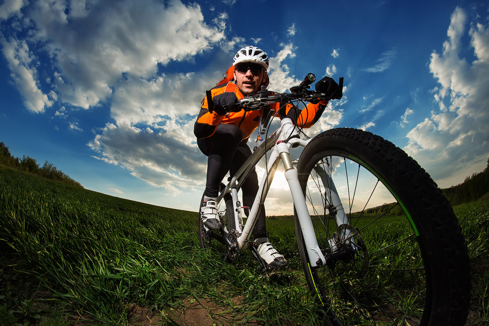 Qué necesitas para disfrutar del ciclismo de montaña