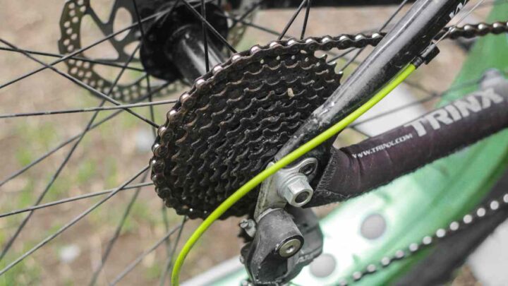 que partes de la bicicleta hay que engrasar y como hacerlo correctamente