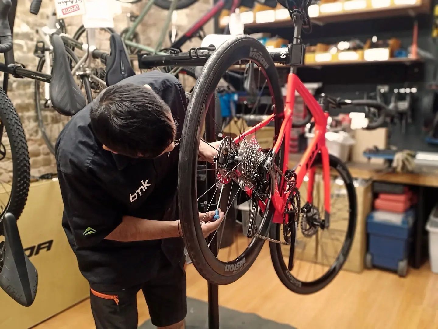 Reparación de bicicletas en Madrid: ¡Encuentra el mejor servicio!
